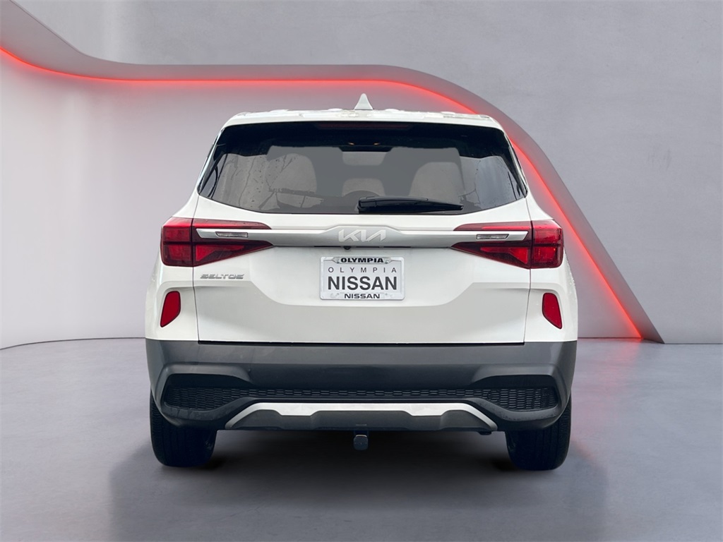 2023 Kia Seltos LX photo 3