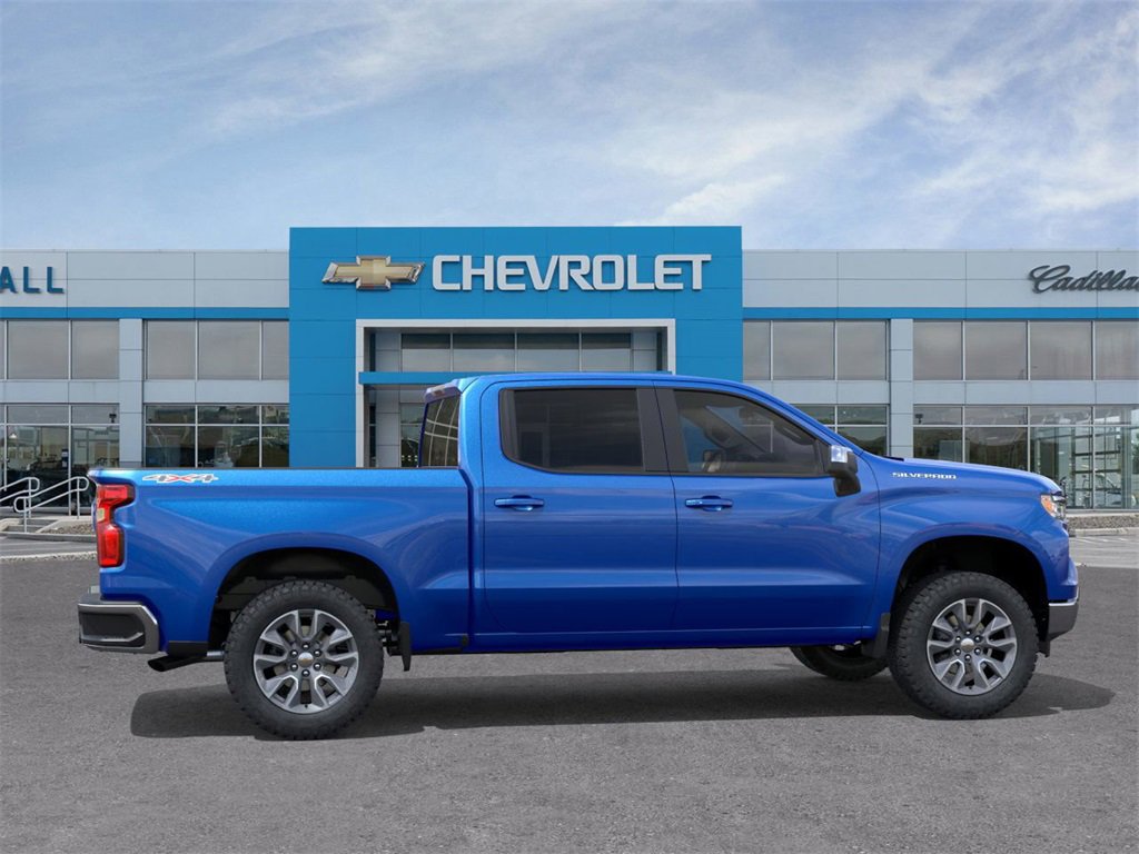 2026 Chevrolet Silverado 1500 LT photo 4