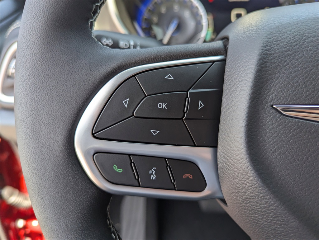 2026 Chrysler Pacifica photo 20