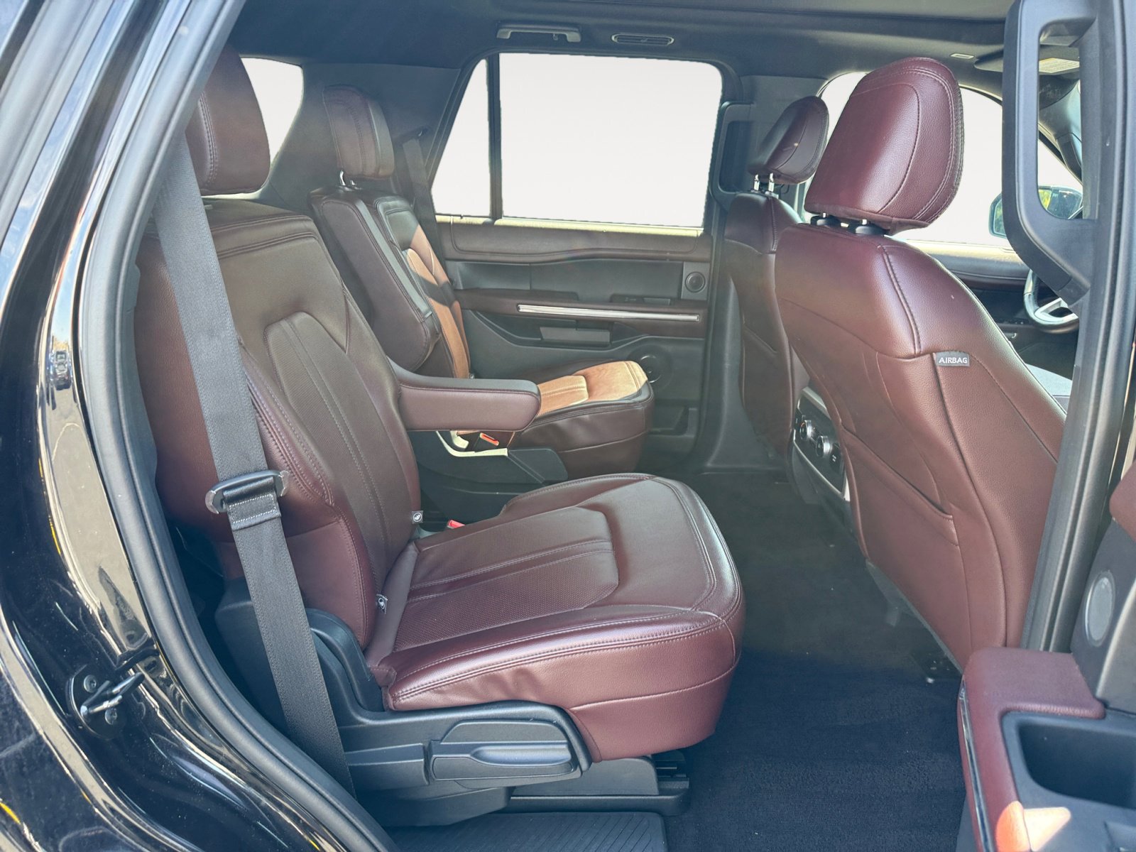 2023 Ford Expedition Limited photo 18
