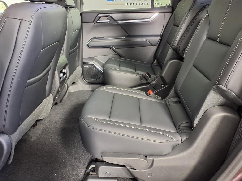 2026 Gmc Acadia Elevation photo 4