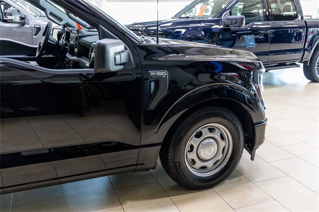 2025 Ford F-150 XL photo 7