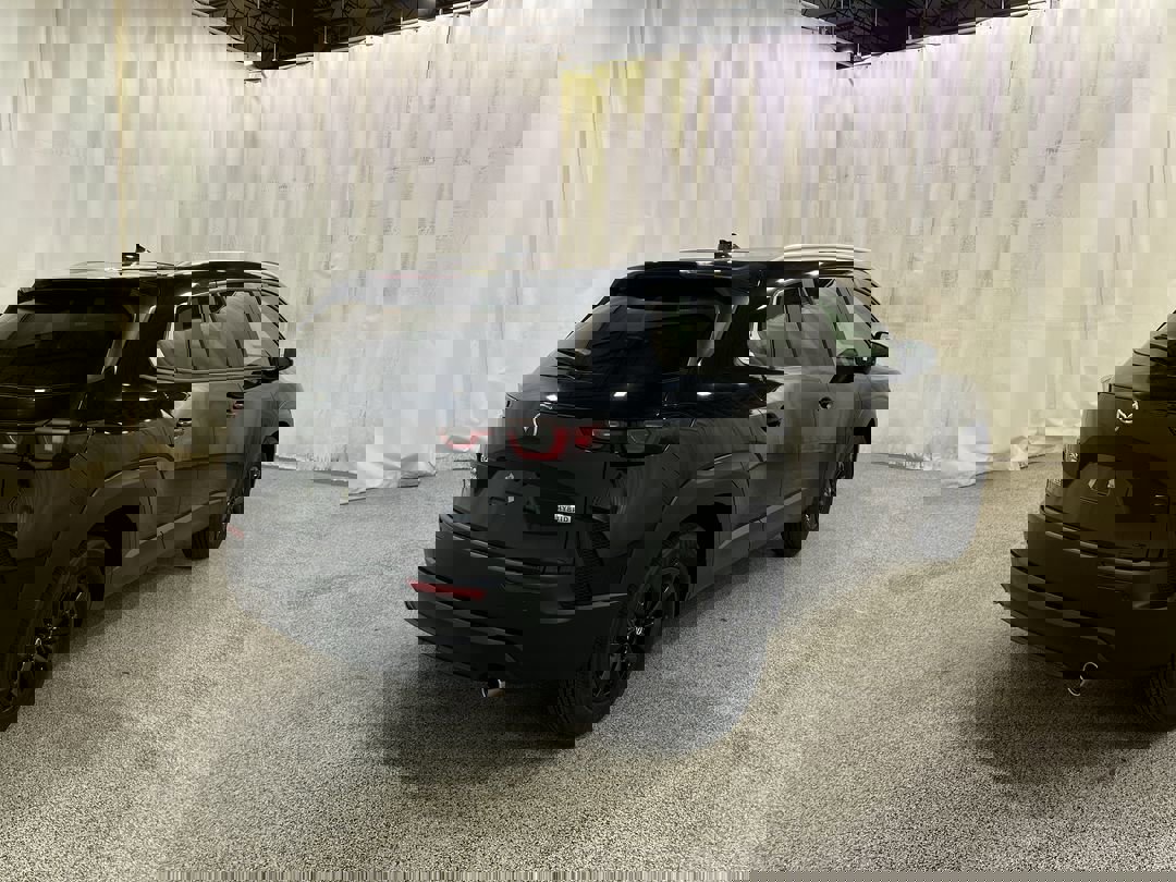 2026 Mazda CX-50 2.5 Preferred photo 3