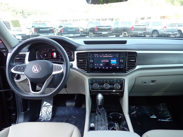2022 Volkswagen Atlas SE Technology photo 15