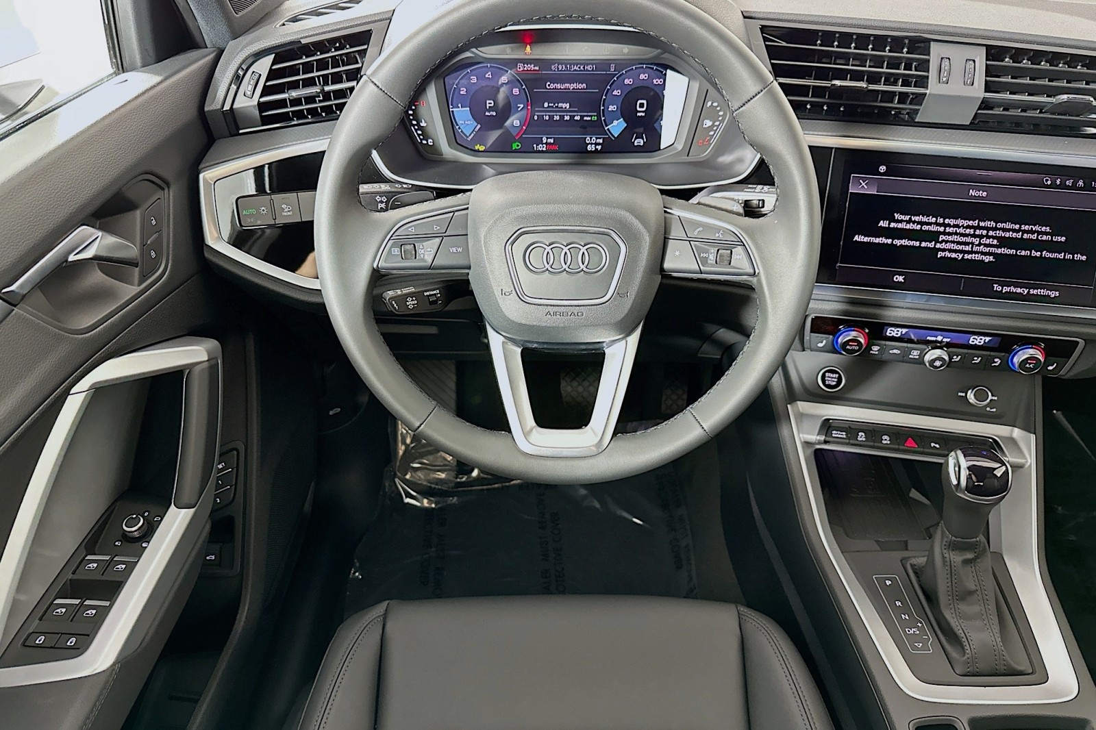 2025 Audi Q3 S line Premium photo 3