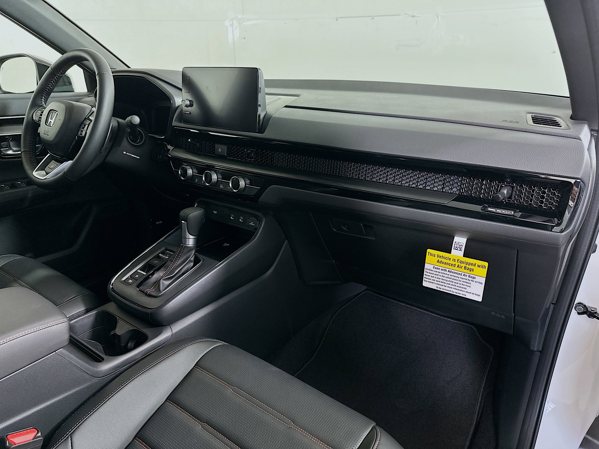 2026 Honda CR-V Hybrid Sport Touring photo 27