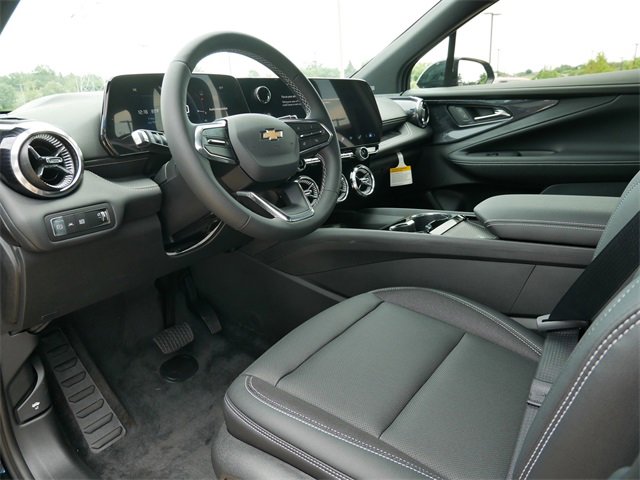2025 Chevrolet Blazer EV photo 11