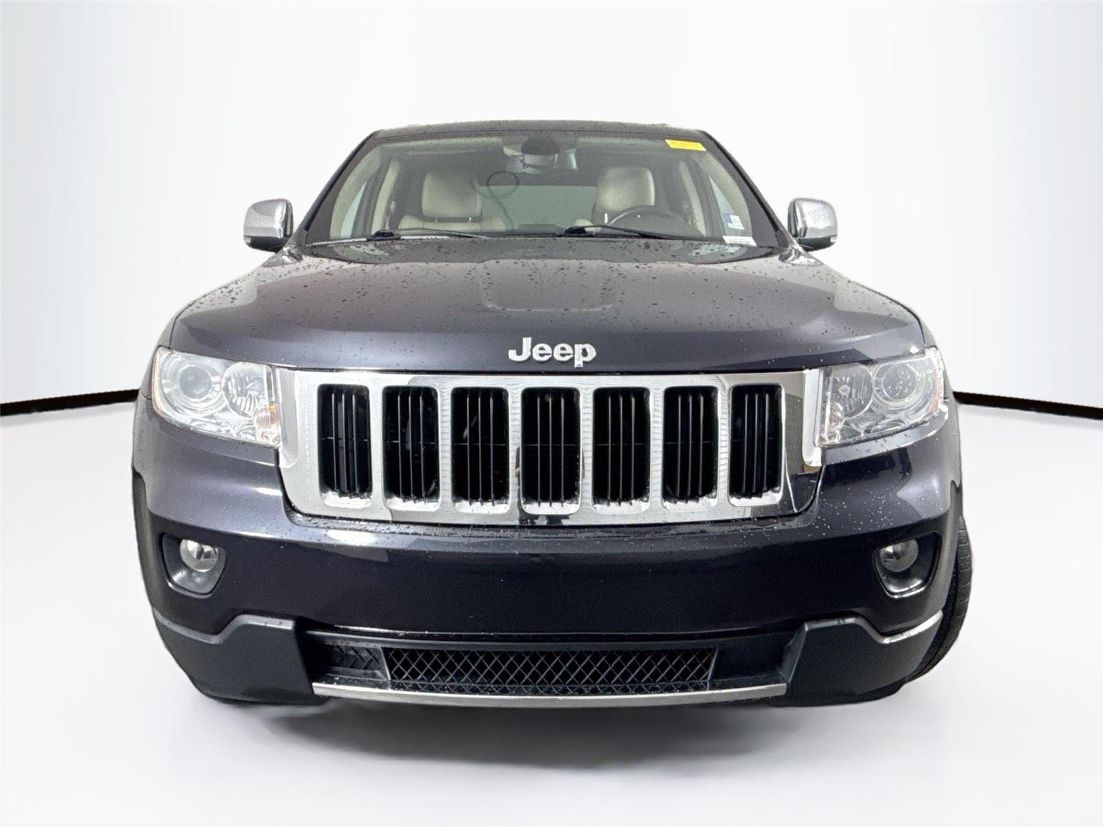 2012 Jeep Grand Cherokee Limited photo 3