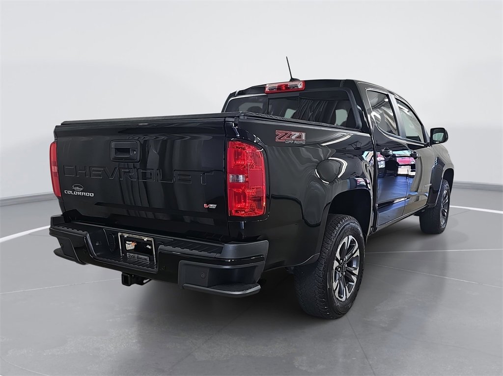 2022 Chevrolet Colorado Z71 photo 2