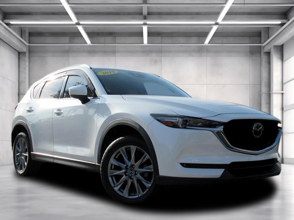 2019 Mazda CX-5 Grand Touring's photo