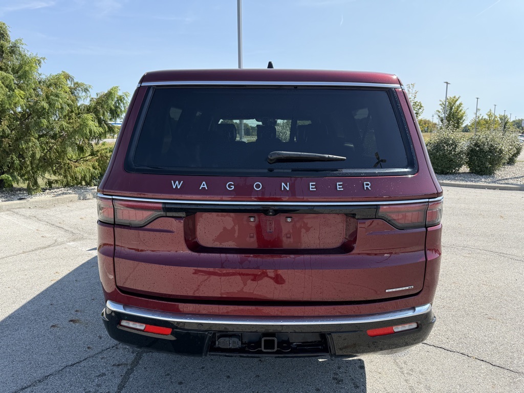 2024 Jeep Wagoneer L Series II photo 7