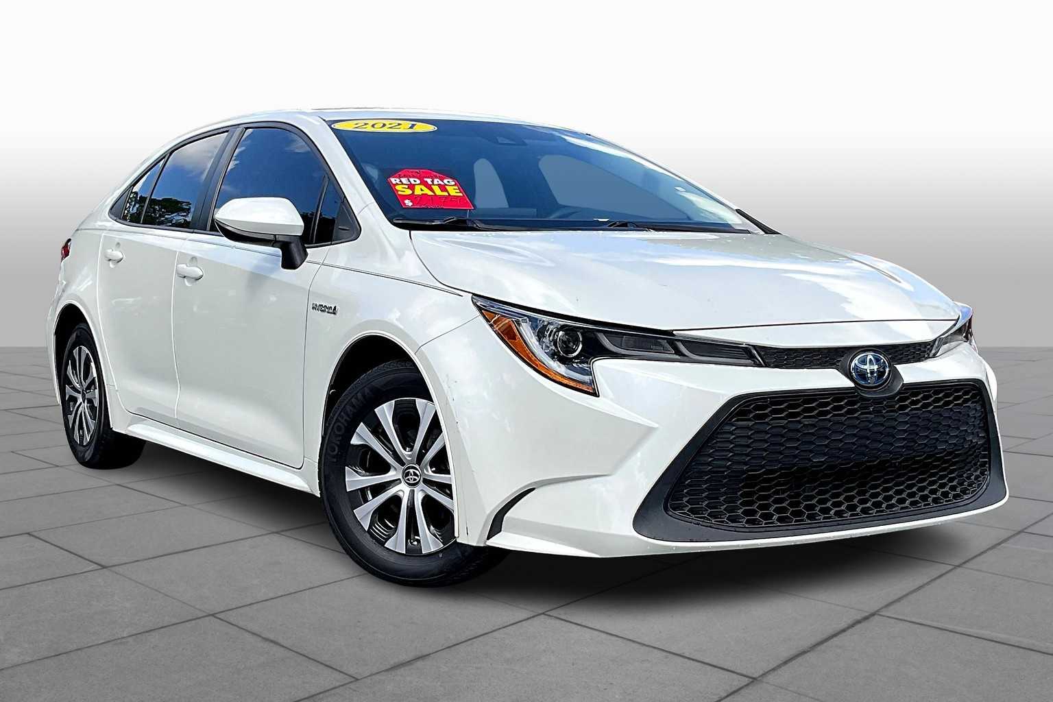 2021 Toyota Corolla Hybrid LE photo 2