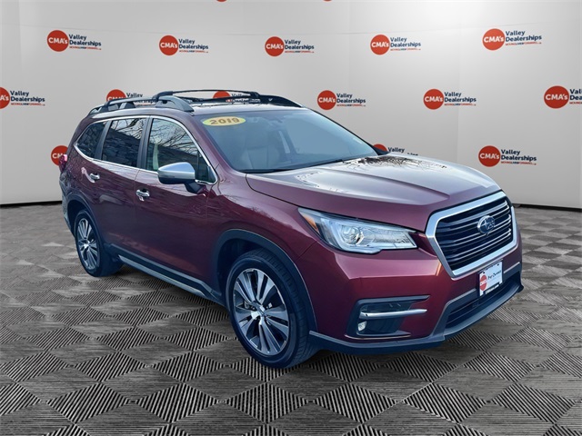2019 Subaru Ascent Touring's photo