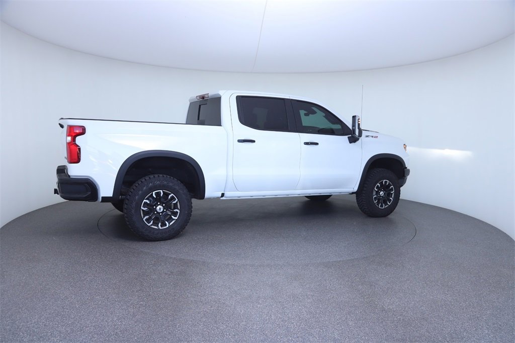 2024 Chevrolet Silverado 1500 photo 8