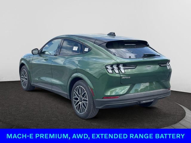 2025 Ford Mustang Mach-E Premium photo 3