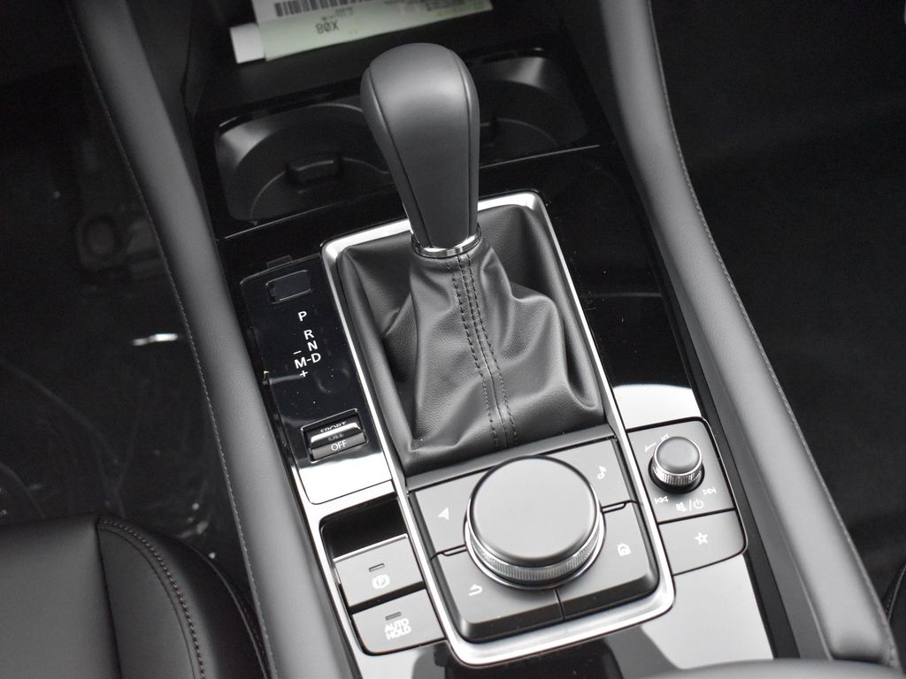 2025 Mazda Mazda3 Sedan 2.5 Select Sport photo 18