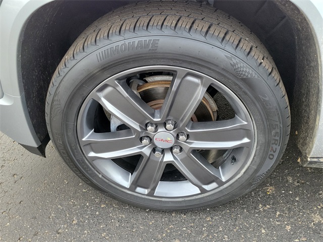 2017 Gmc Acadia Denali photo 4