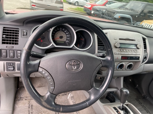 2007 Toyota Tacoma Base 4x4 photo 12