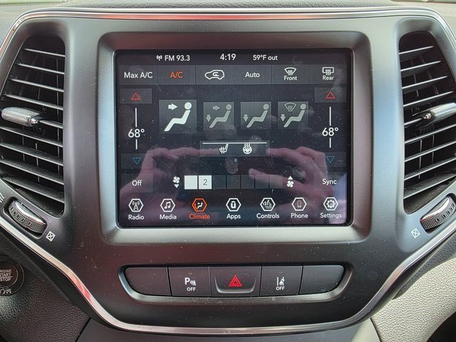 2021 Jeep Cherokee Latitude Lux photo 18