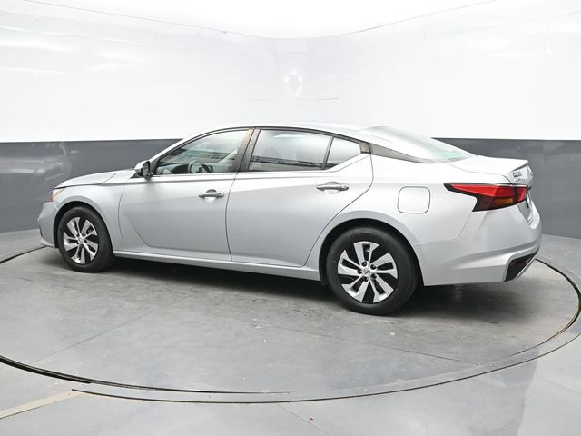 2021 Nissan Altima 2.5 S photo 3