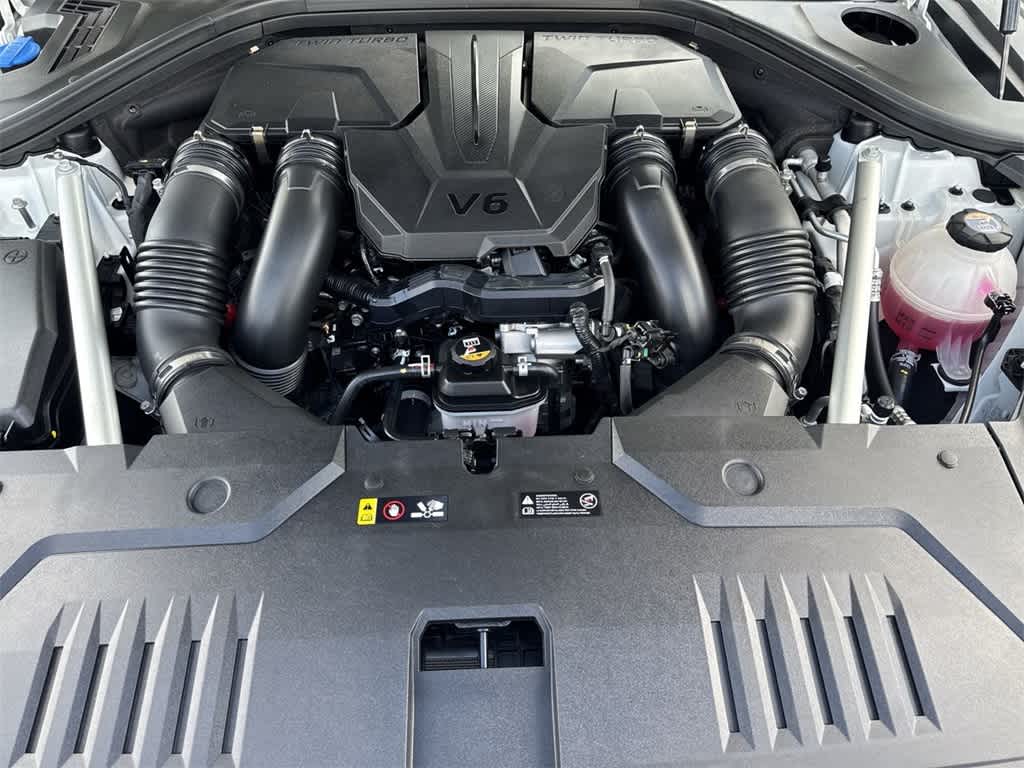 2024 Genesis GV70 3.5T Sport photo 10