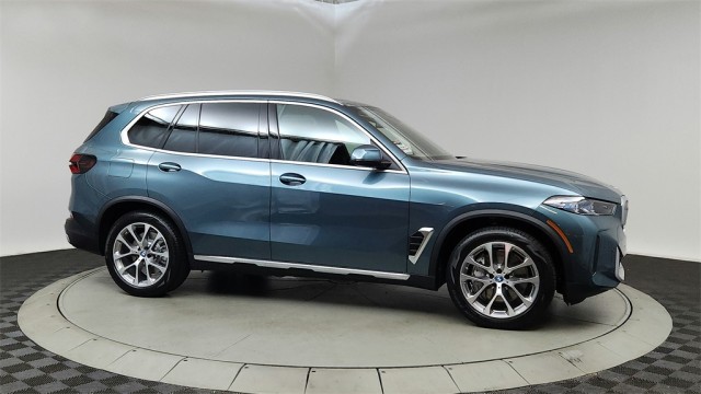 New 2025 BMW X5 SUV in Tigard #S9X30716 | BMW of Tigard