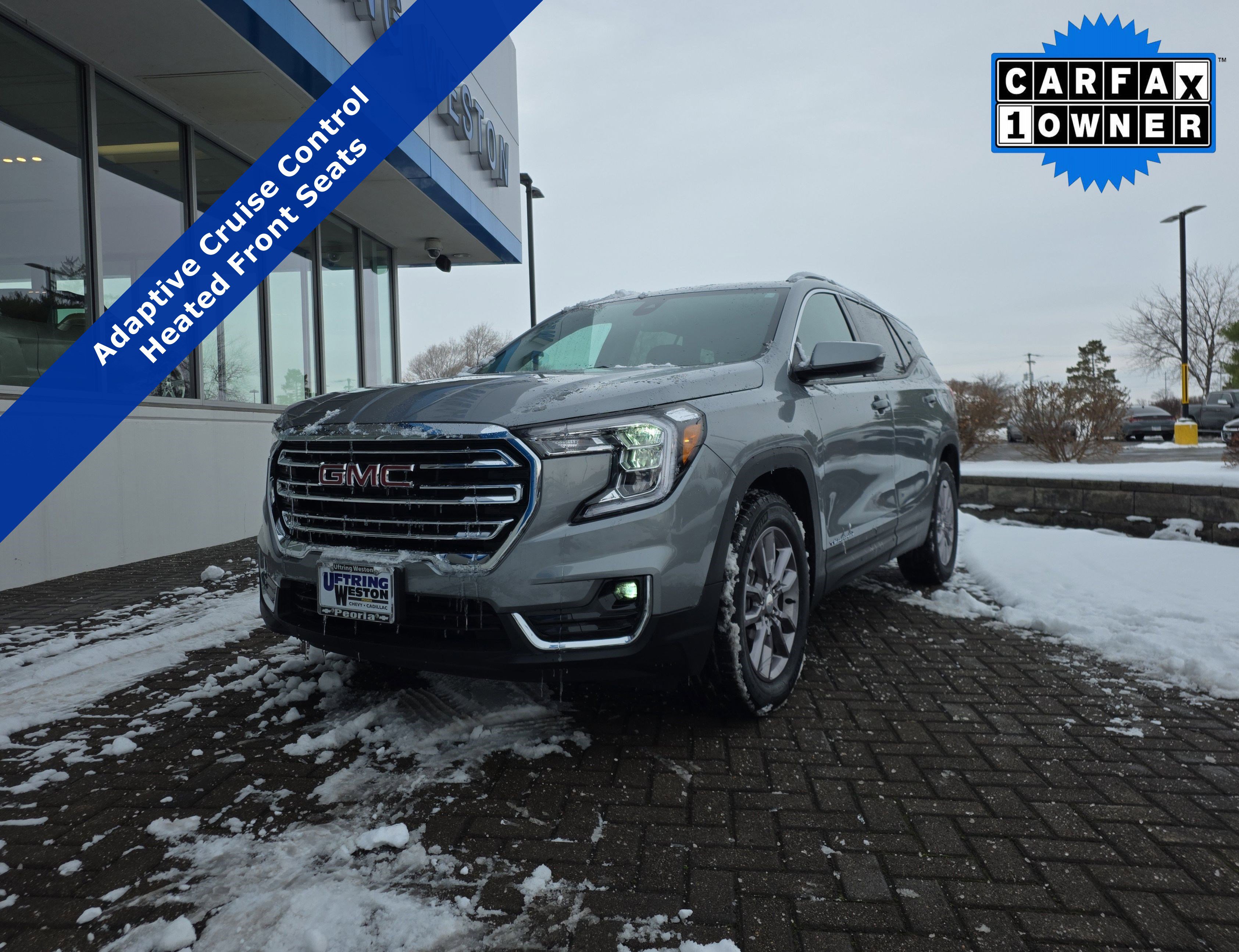 2024 GMC Terrain SLT's photo