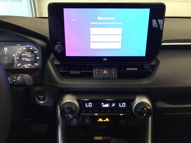 2025 Toyota RAV4 Hybrid XSE photo 17