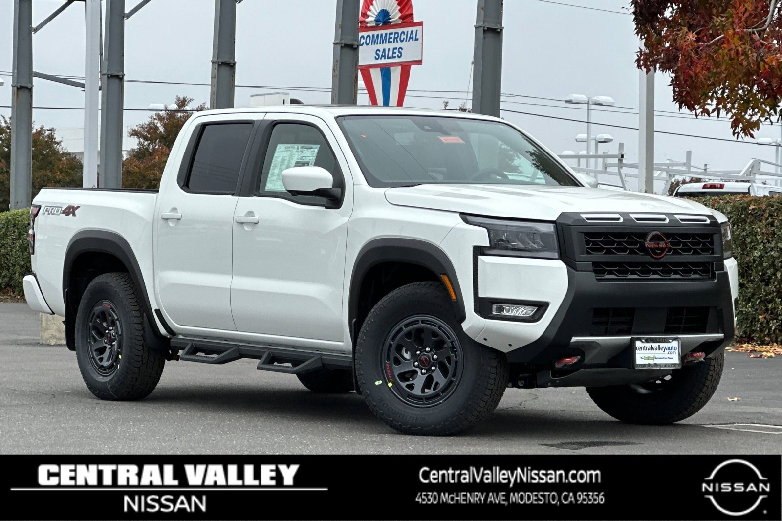 2026 Nissan Frontier PRO-4X's photo