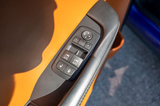 2016 Dodge Challenger SRT8 Hellcat photo 18