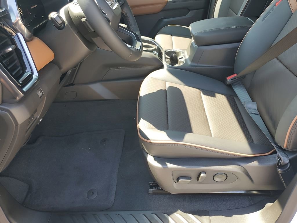 2026 Gmc Canyon AT4 photo 25