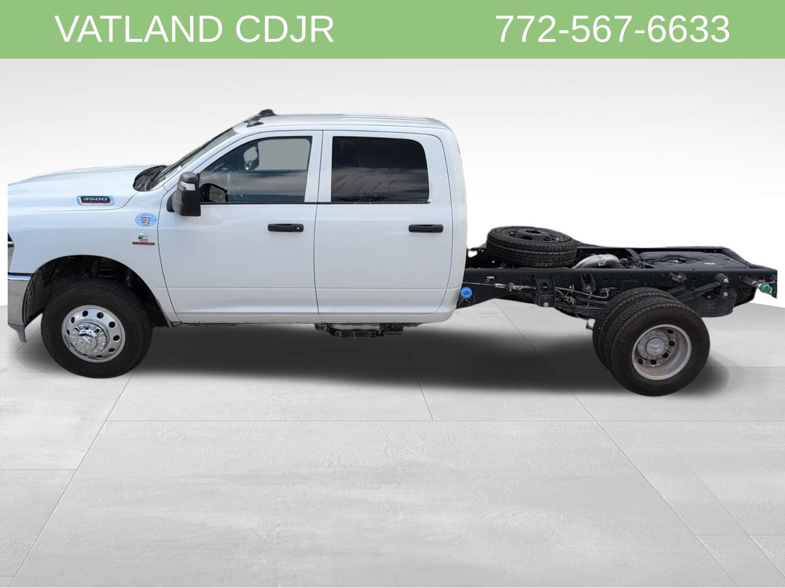 2026 Ram 3500 Tradesman photo 4