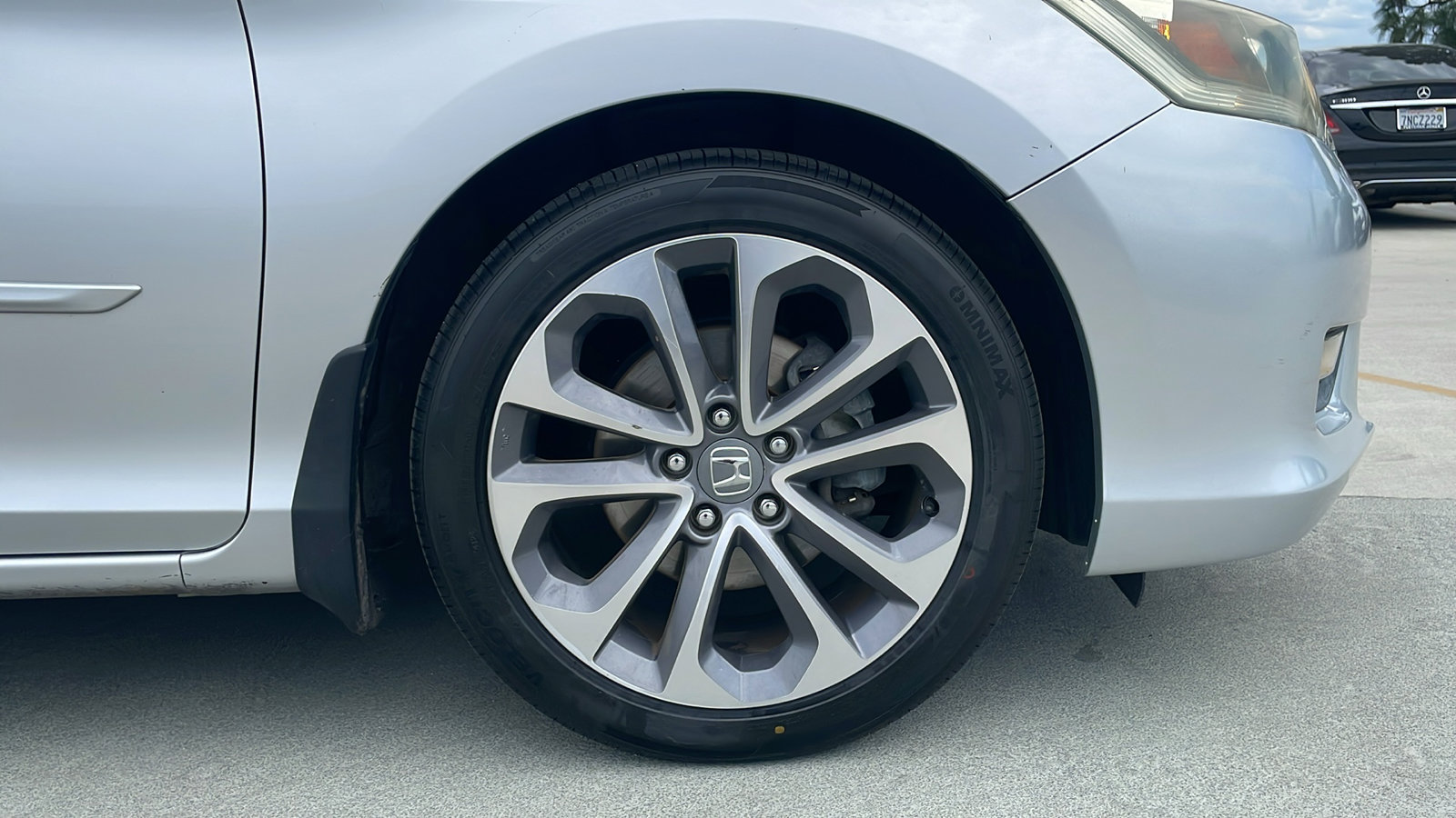 2015 Honda Accord Sport photo 25