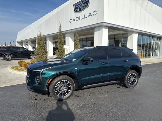 2024 Cadillac XT4 Sport's photo