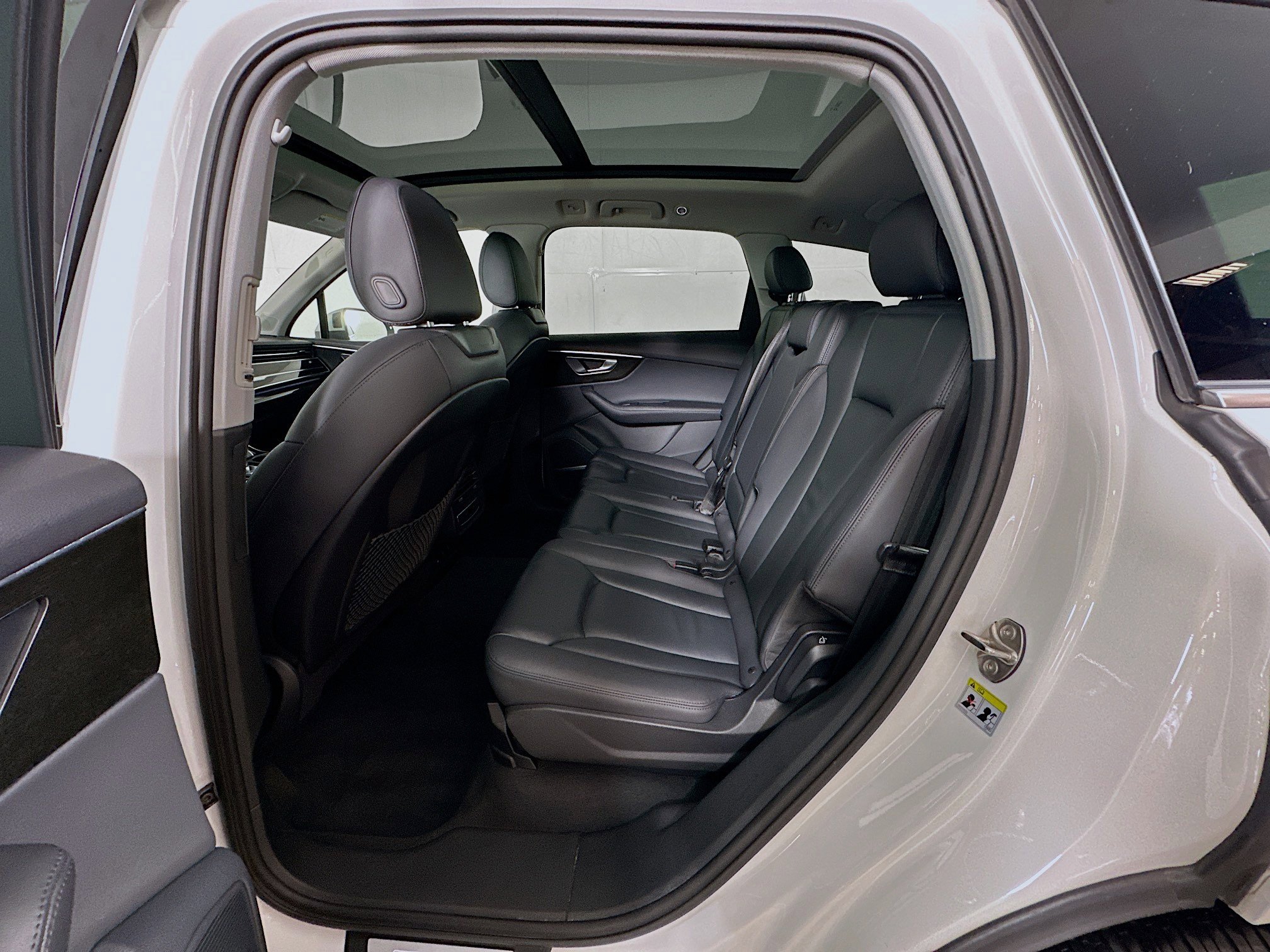 2023 Audi Q7 Premium Plus photo 21