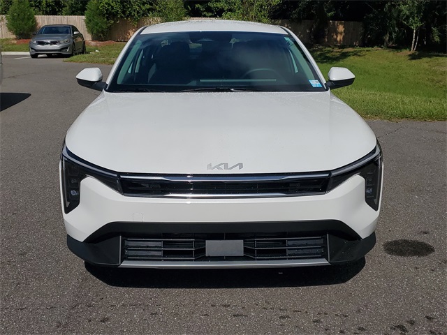 2025 Kia K4 EX photo 2