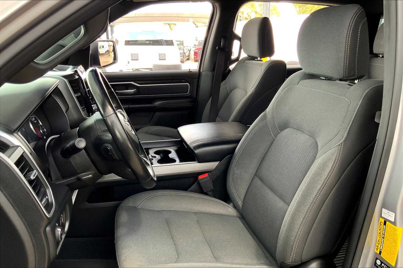 2021 Ram 1500 Big Horn photo 7