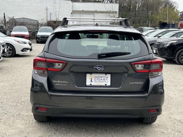 2022 Subaru Impreza Base photo 4