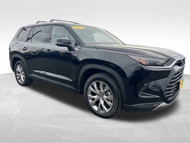 2024 Toyota Grand Highlander Limited's photo
