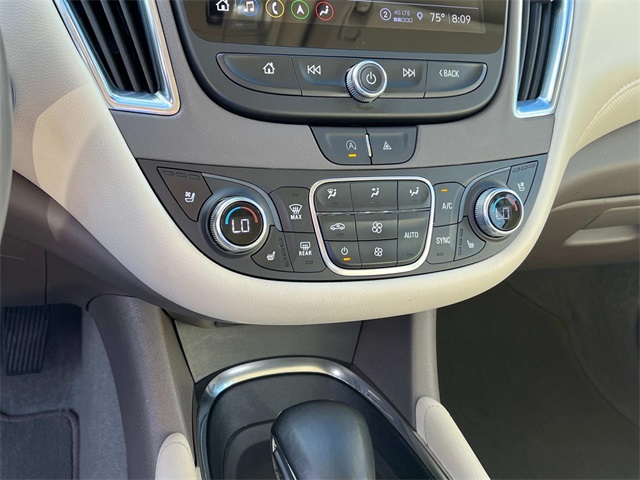 2024 Chevrolet Malibu Premier 2LT photo 30