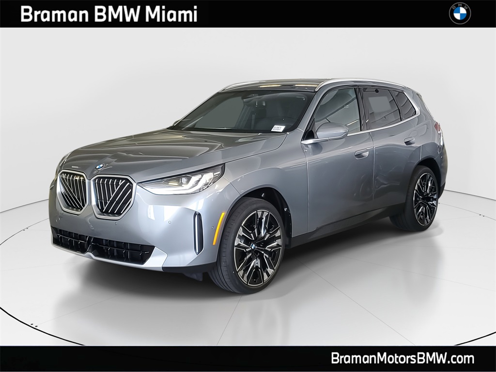 2026 BMW X3 30's photo