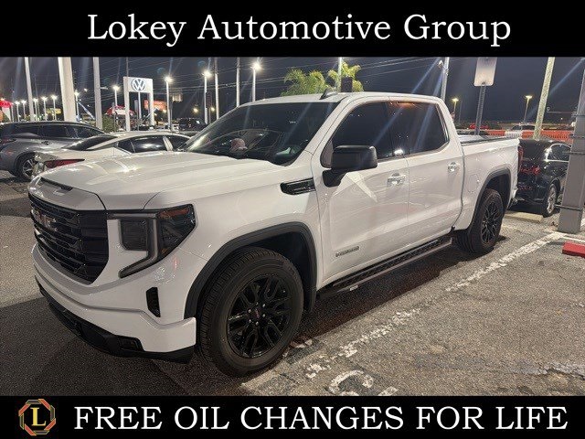 2022 GMC Sierra 1500 Elevation's photo