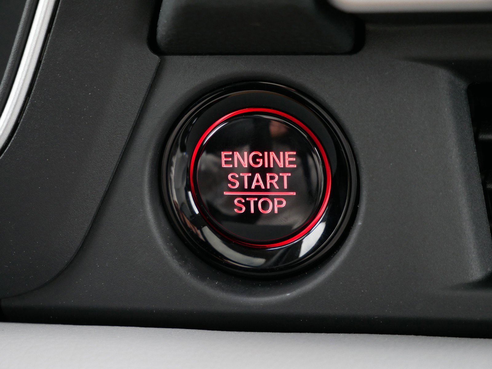 2025 Honda Pilot Elite photo 18