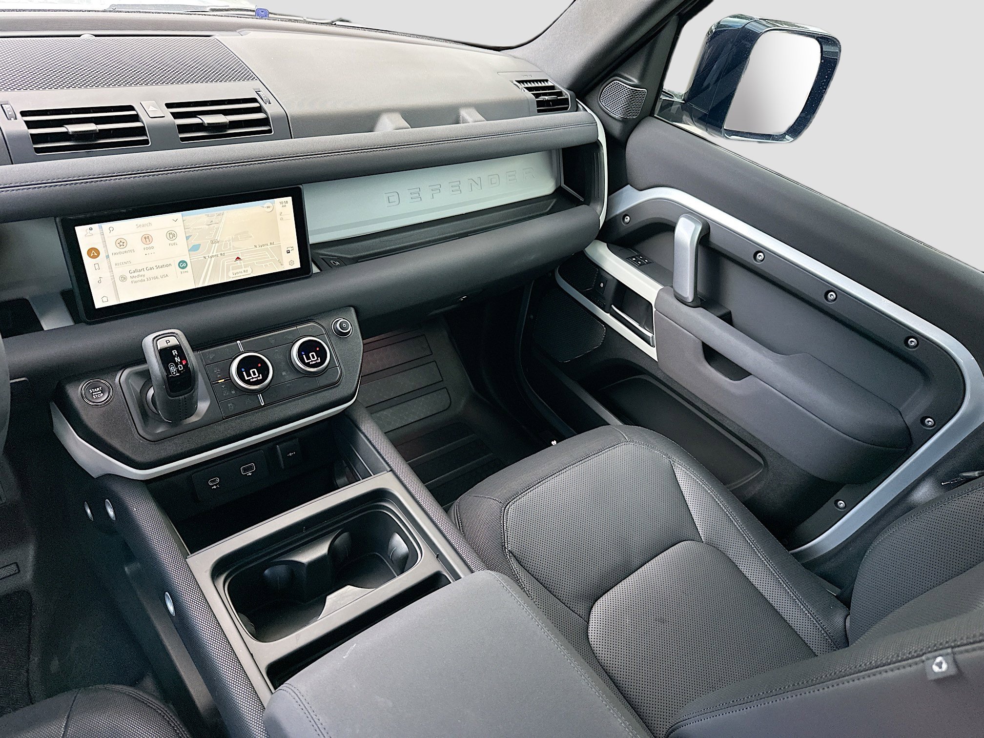 2023 Land Rover Defender X-Dynamic SE photo 20