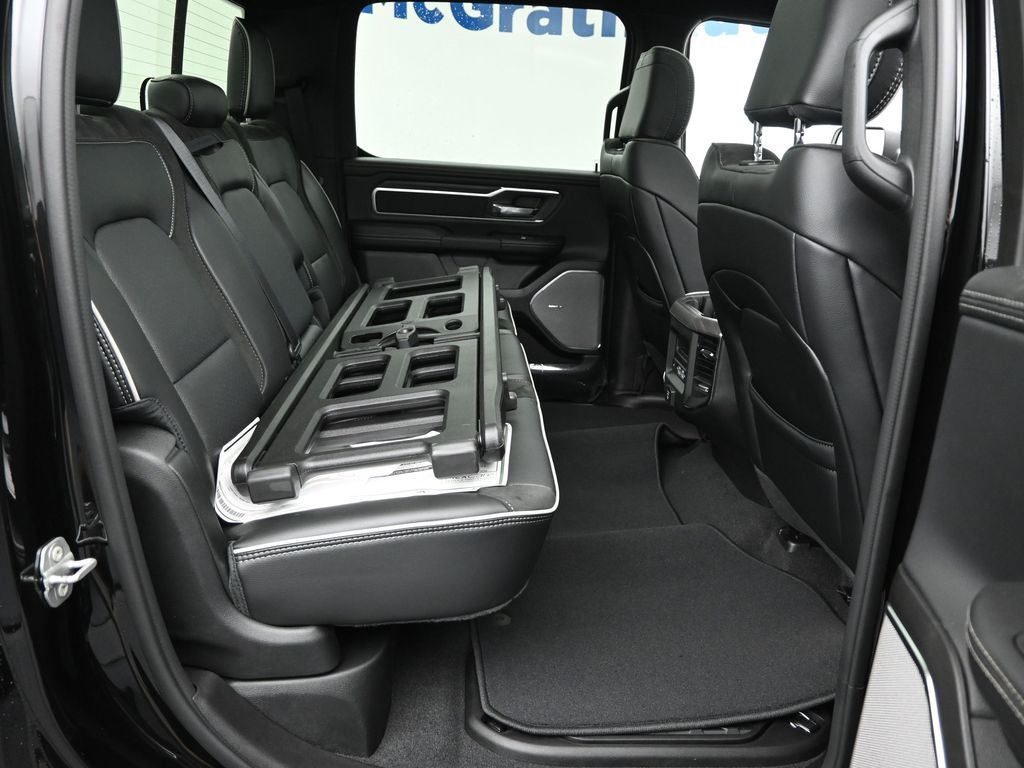 2026 Ram 1500 Laramie photo 8