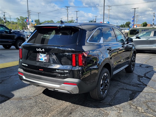 2026 Kia Sorento S photo 3