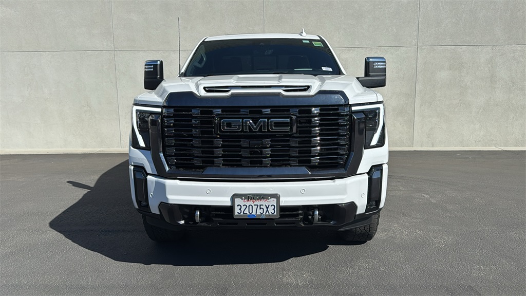2024 Gmc Sierra HD Denali Ultimate photo 2