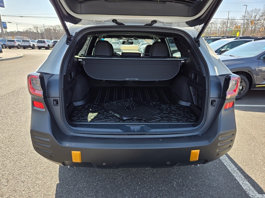 2025 Subaru Outback Wilderness photo 4
