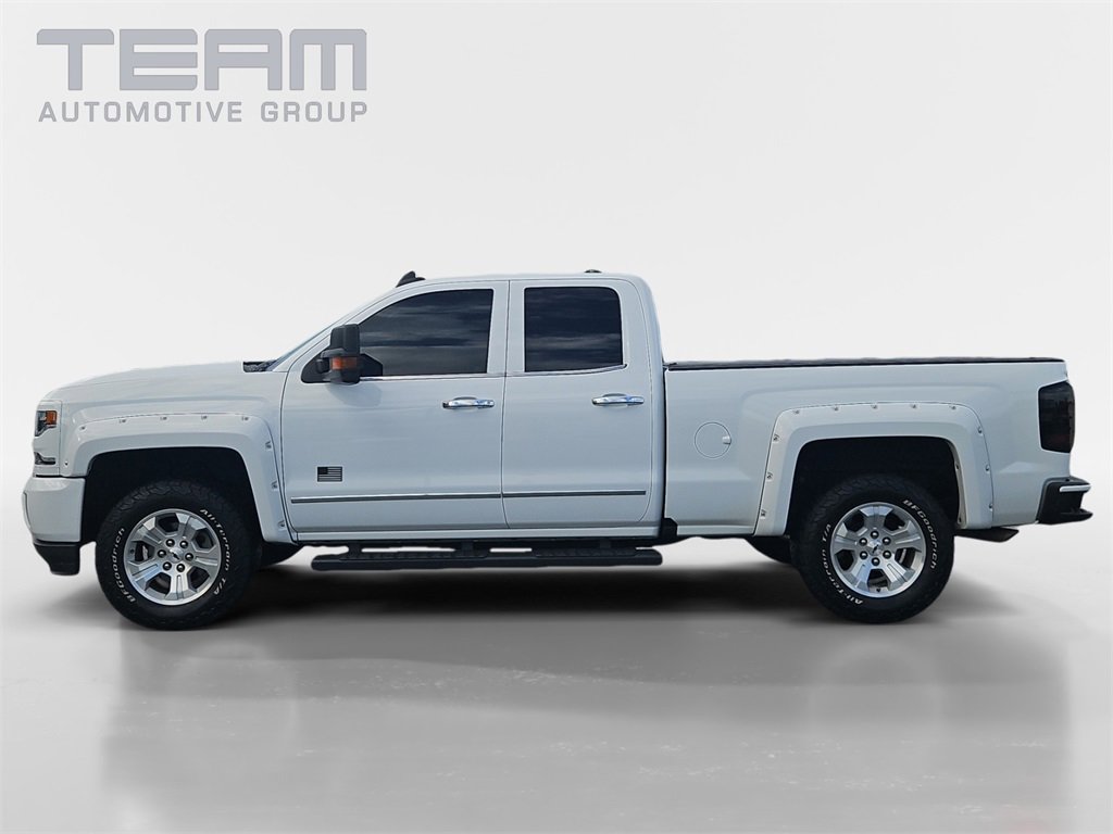 2018 Chevrolet Silverado 1500 LTZ photo 2