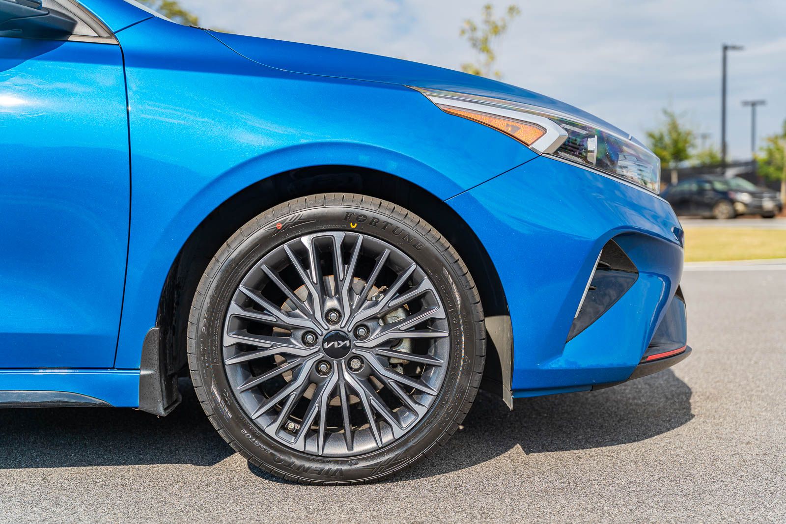 2022 Kia Forte GT-Line photo 9